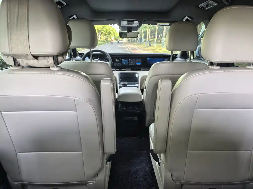 Li Auto Li ONE — миниатюра 13