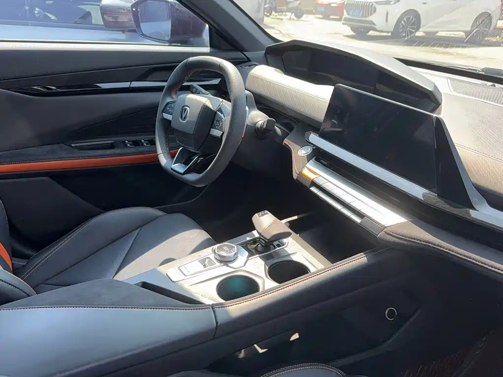 Changan UNI-V — миниатюра 15