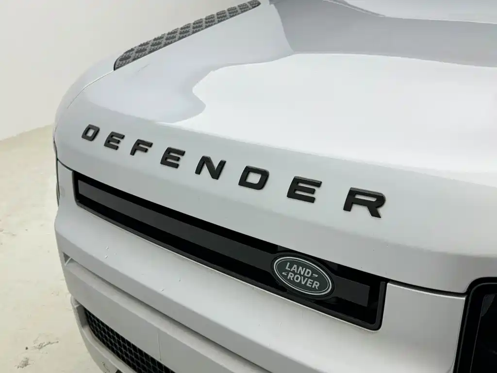 Land Rover Defender New Energy — миниатюра 25