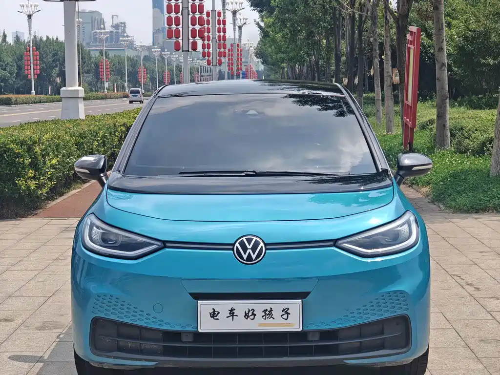 Volkswagen ID.3 — миниатюра 2