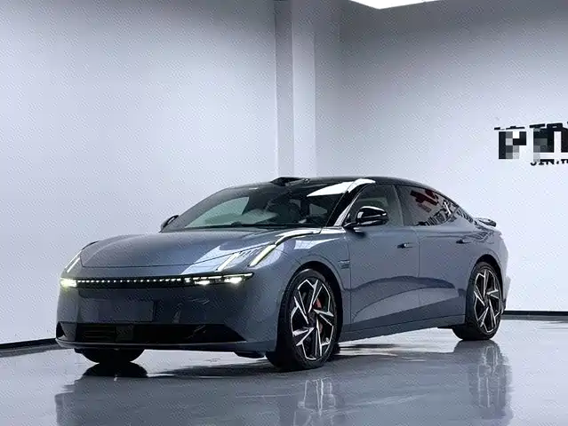 2024 Lynk & Co Z10