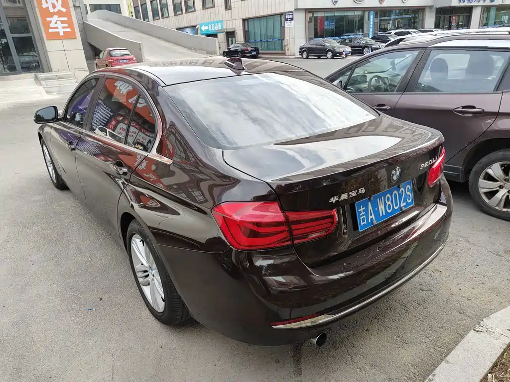 BMW 3 Series — миниатюра 7