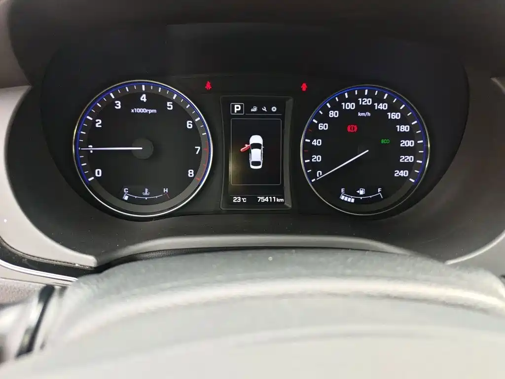 Hyundai Mistra — миниатюра 5