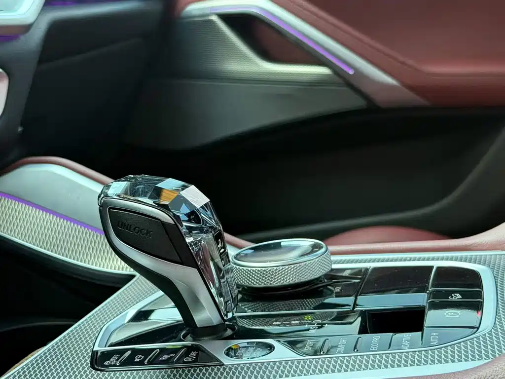 BMW X6 — миниатюра 7