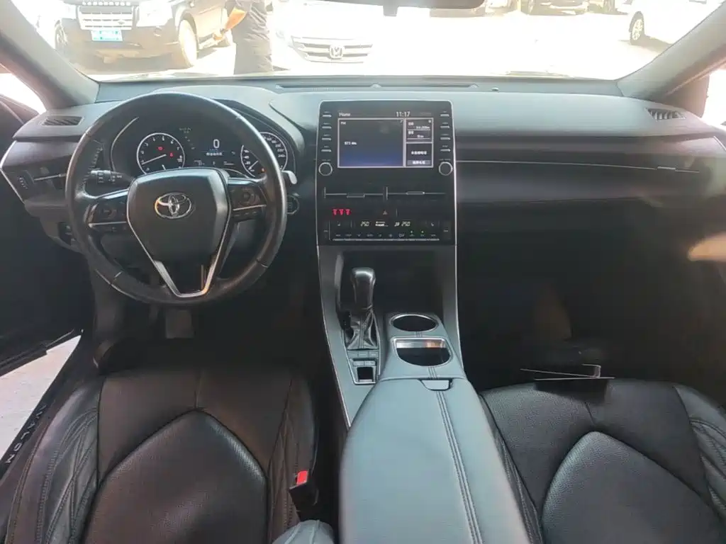 Toyota Avalon — миниатюра 10