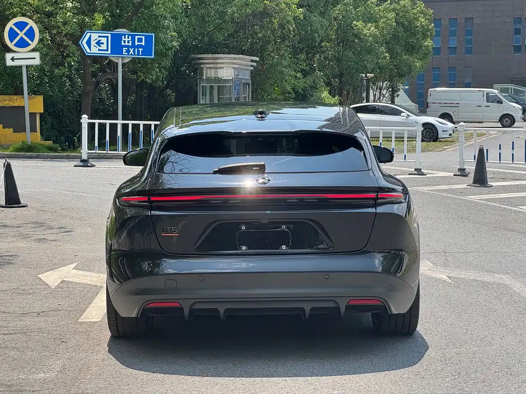 NIO ET5T — миниатюра 22