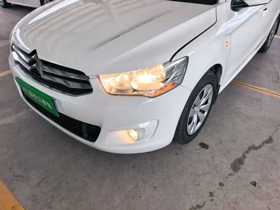 Citroen Elysee — миниатюра 24