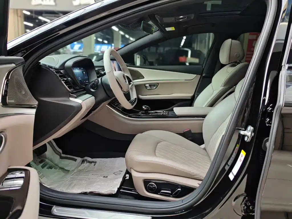 BYD Han — миниатюра 5
