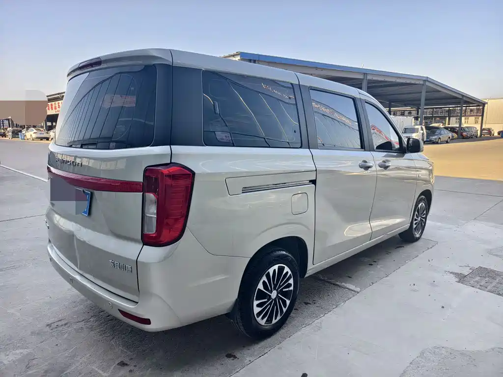 DONGFENG SCENERY 380