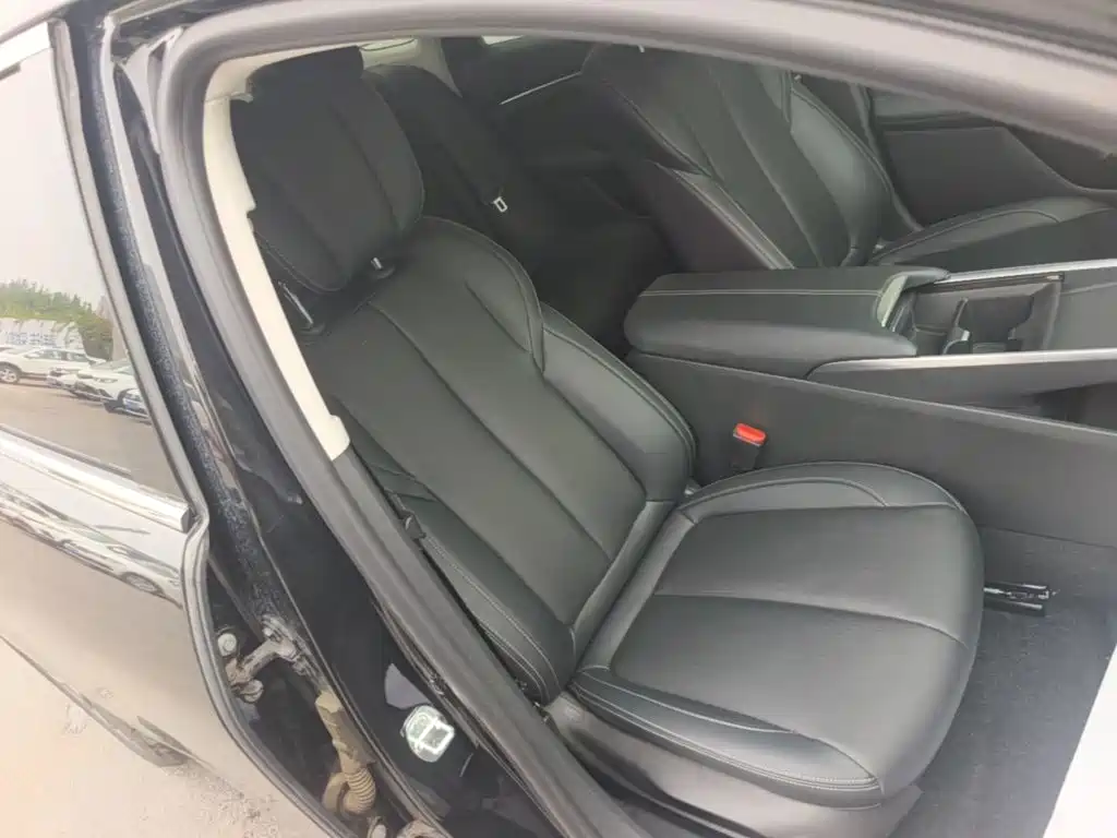 Buick LaCrosse — миниатюра 25