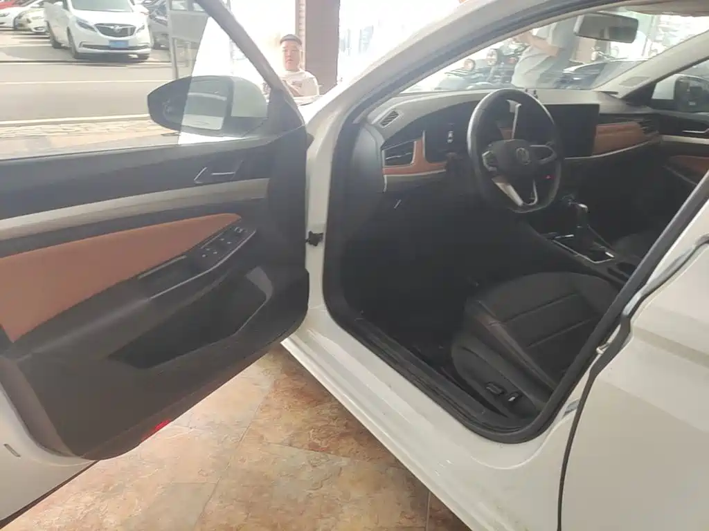 Volkswagen Bora — миниатюра 16