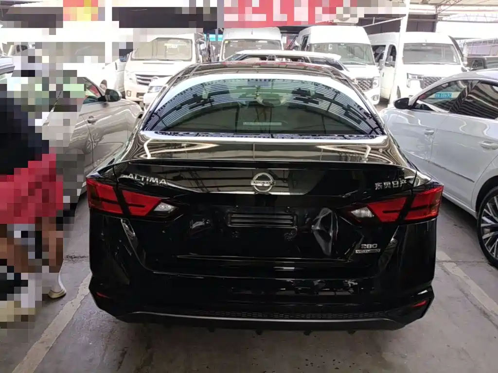 Nissan Teana — миниатюра 6