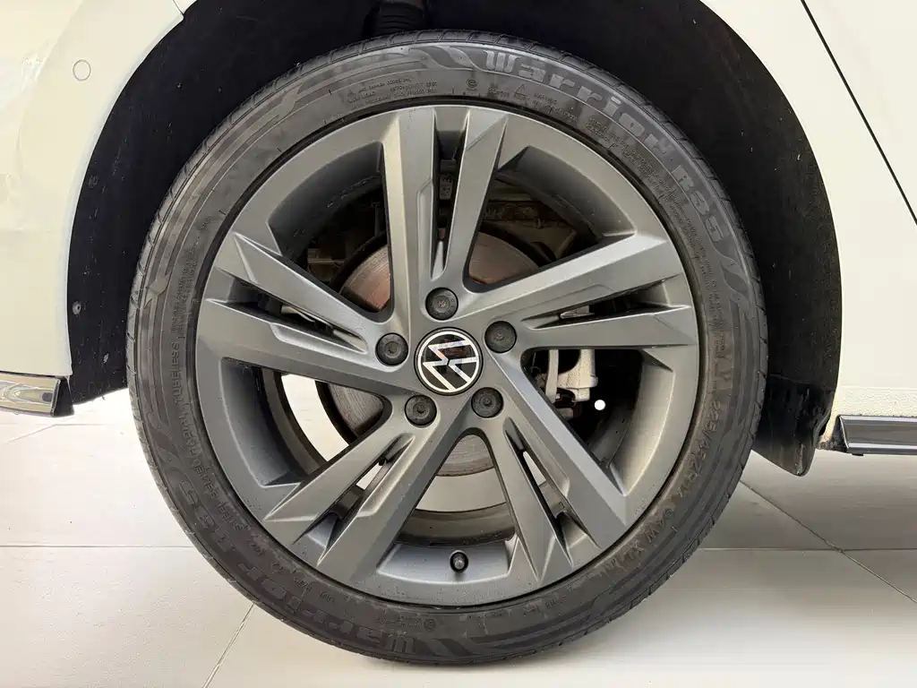 Volkswagen Golf — миниатюра 8