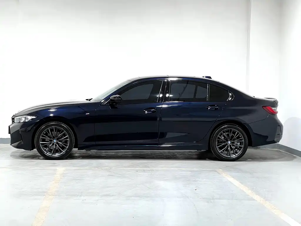 BMW 3 Series — миниатюра 4