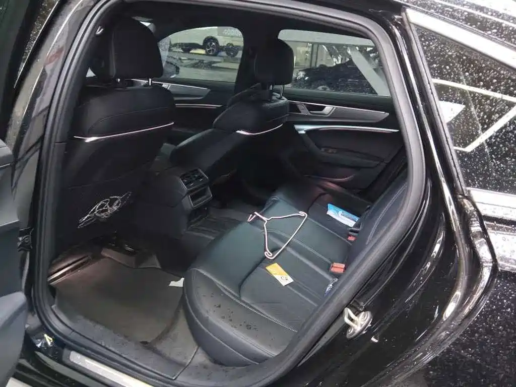 Audi A6L — миниатюра 4