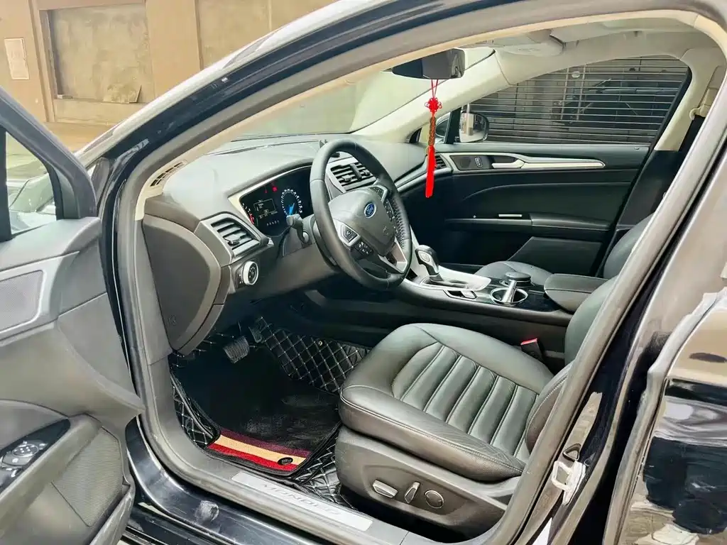 Ford Mondeo — миниатюра 3