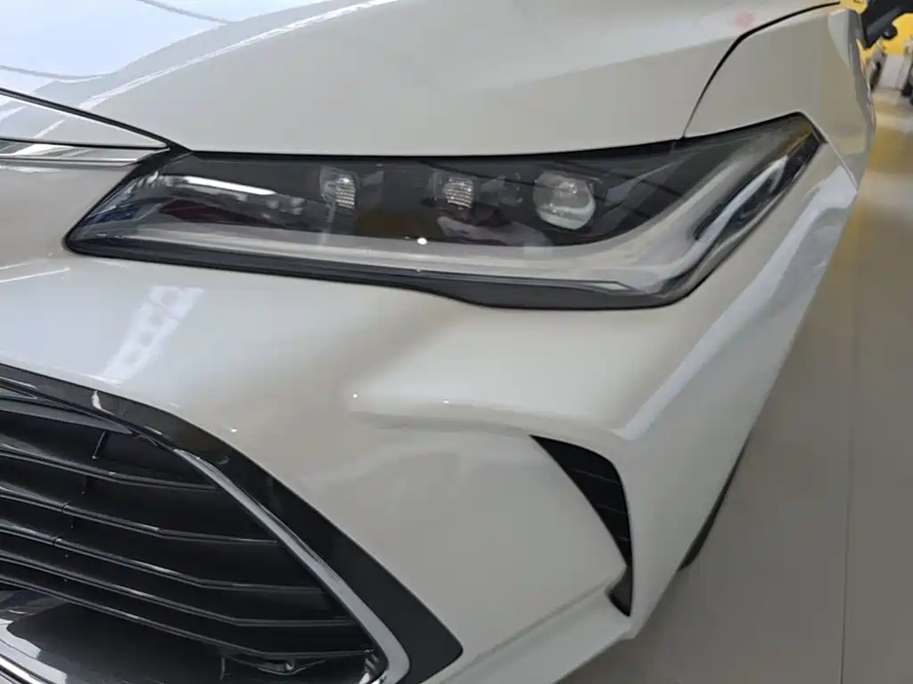 Toyota Avalon — миниатюра 24