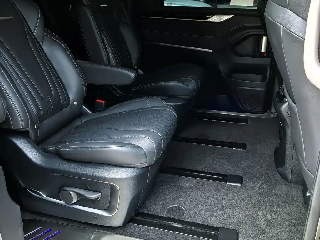 MAXUS G20 — миниатюра 12