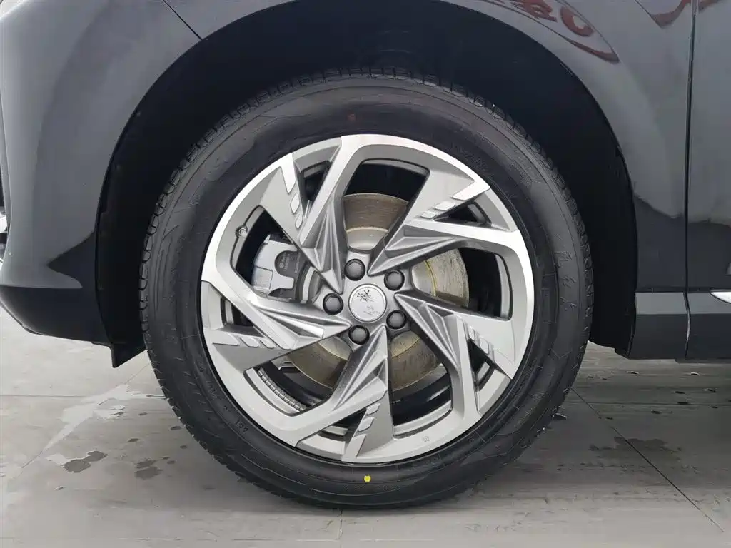 Hongqi HONGQI HS3 PHEV