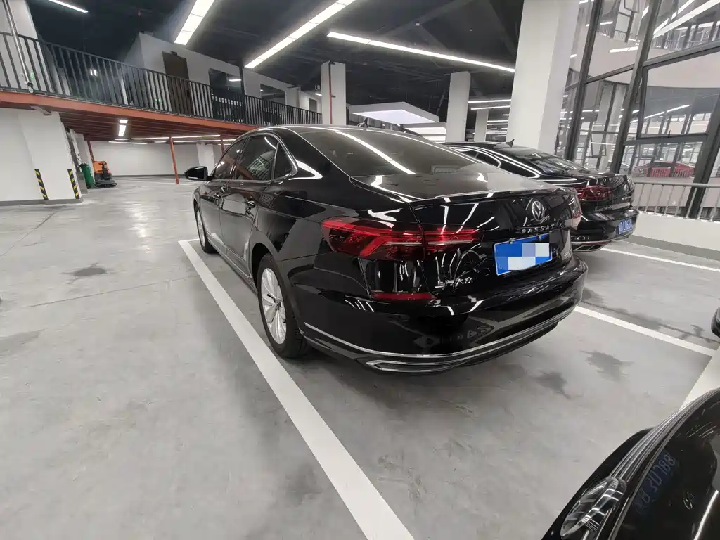 Volkswagen Passat — миниатюра 15