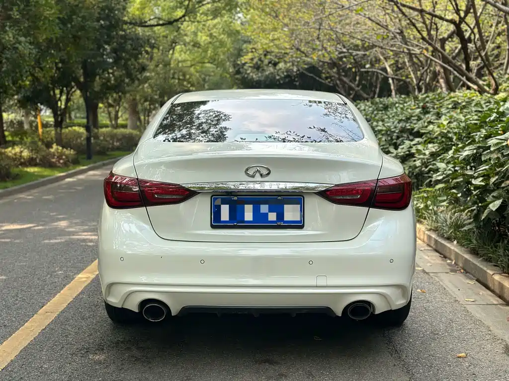 Infiniti Q50L — миниатюра 6