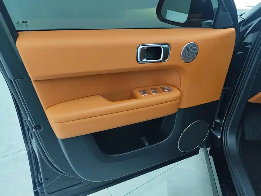 Li Auto Li L6 — миниатюра 7