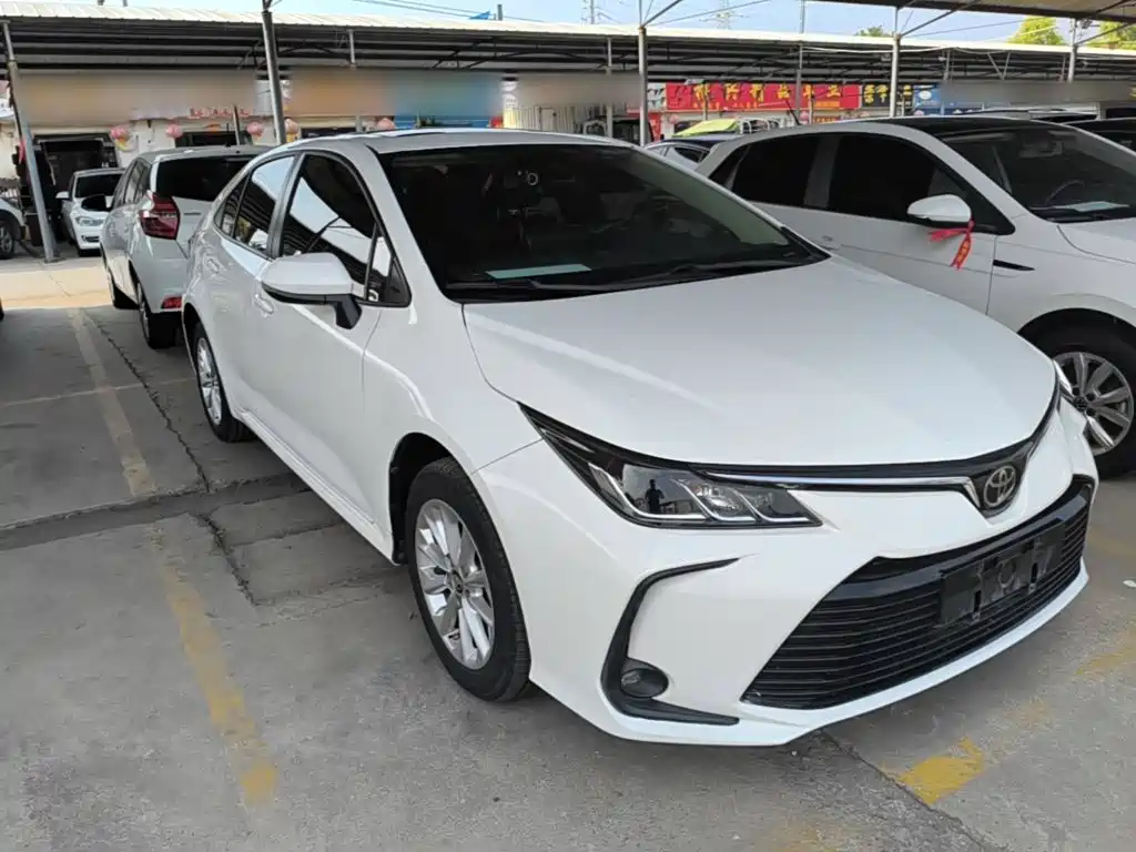 Toyota Corolla — миниатюра 4