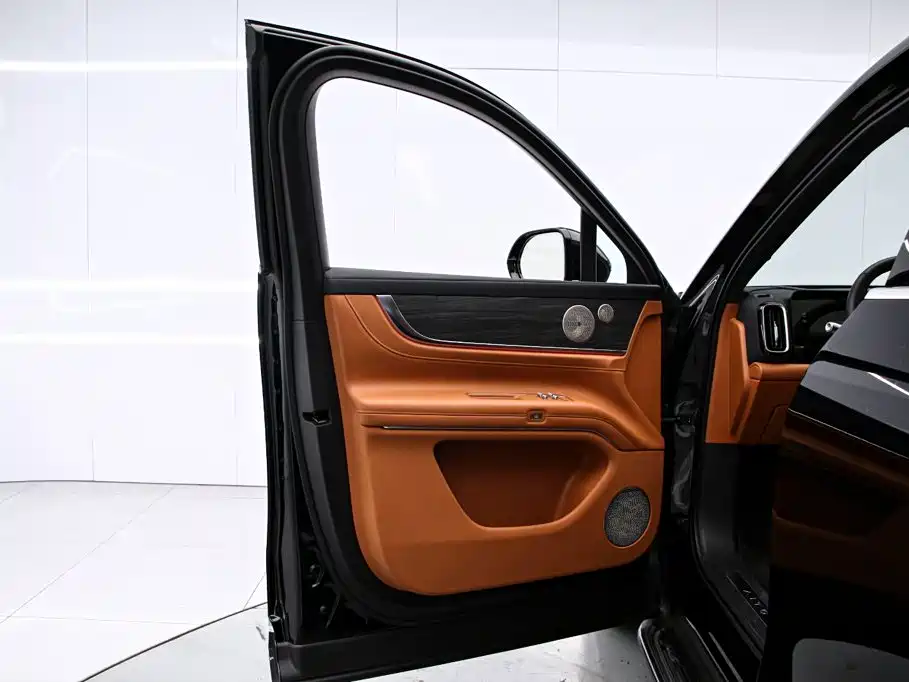AITO AITO M9 — миниатюра 12