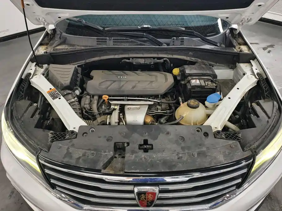Roewe RX5 2018 30T AT Smart