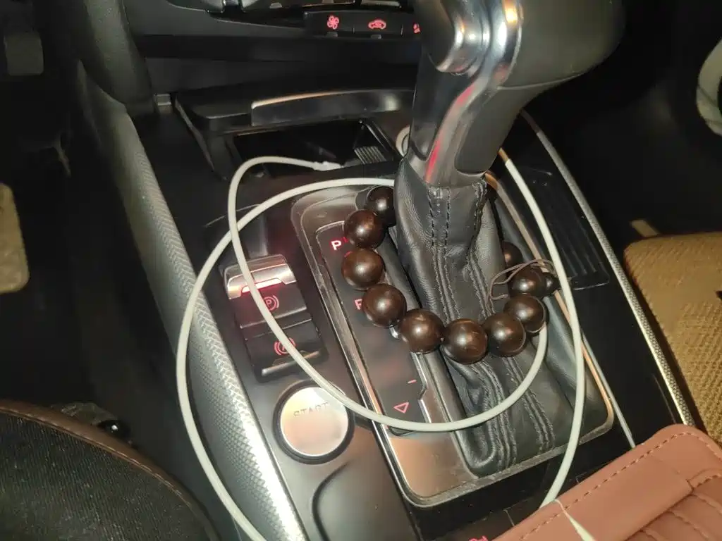 Audi A4L — миниатюра 7