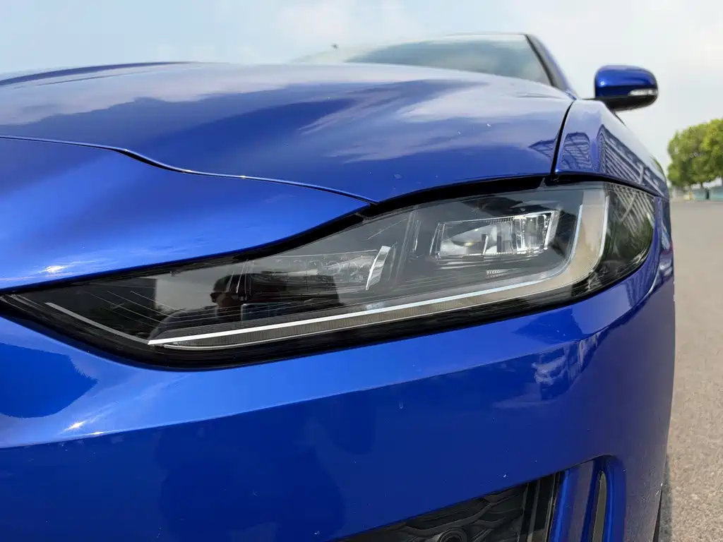 Jaguar XEL — миниатюра 9