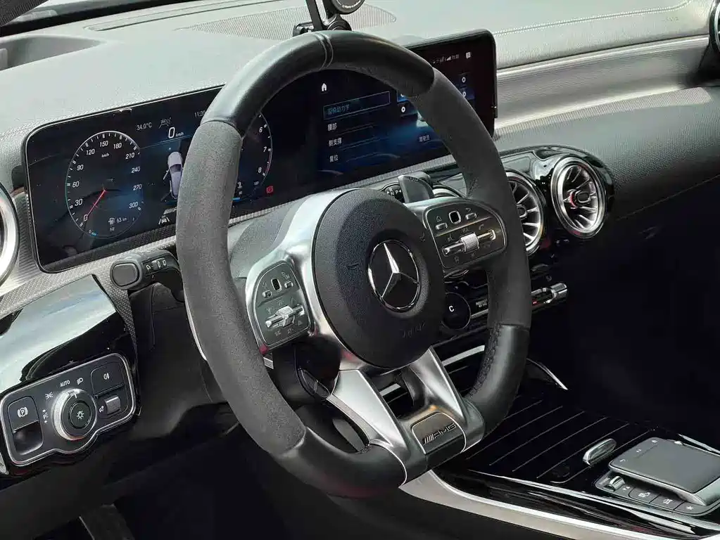 Mercedes-Benz A-Class AMG (Import) — миниатюра 7
