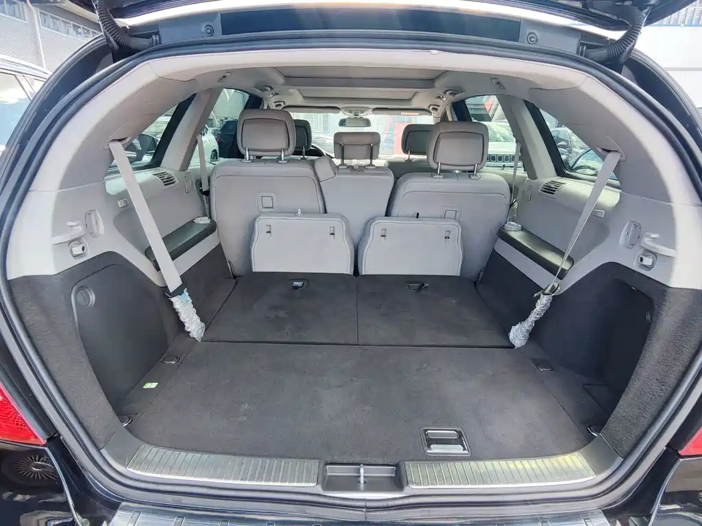 Mercedes-Benz R-Class — миниатюра 12