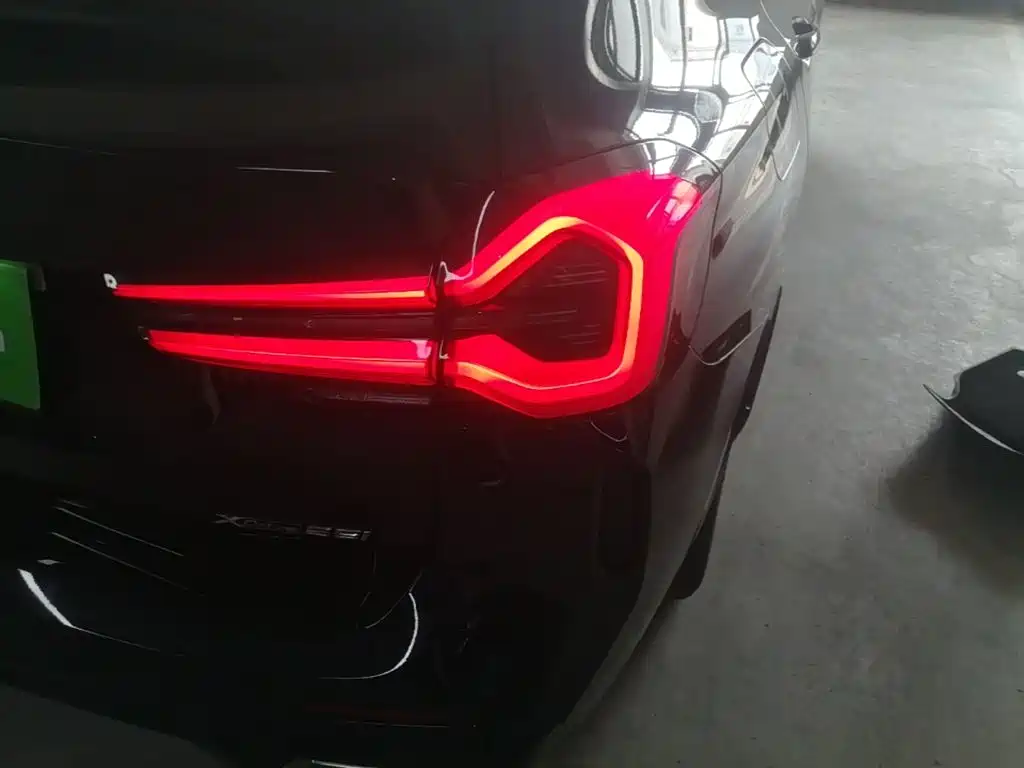BMW X3 — миниатюра 8