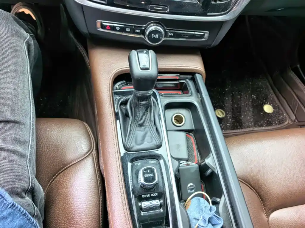 Volvo S90 — миниатюра 14
