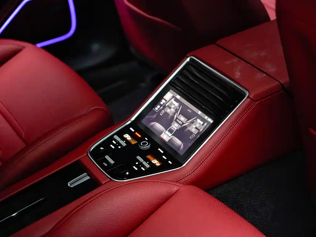 Porsche Panamera — миниатюра 14