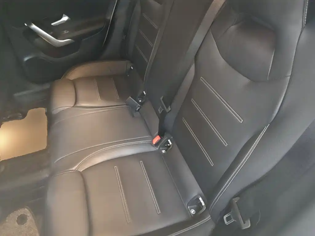 Mercedes-Benz CLA (Import) — миниатюра 17
