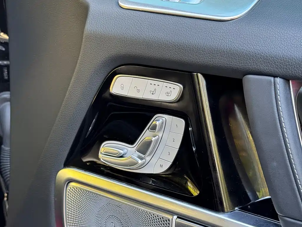 Mercedes-Benz G-Class — миниатюра 23