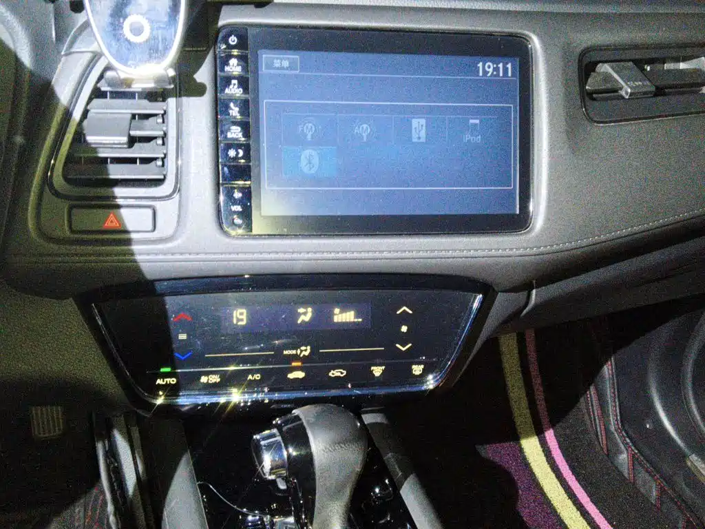 Honda Vezel — миниатюра 6