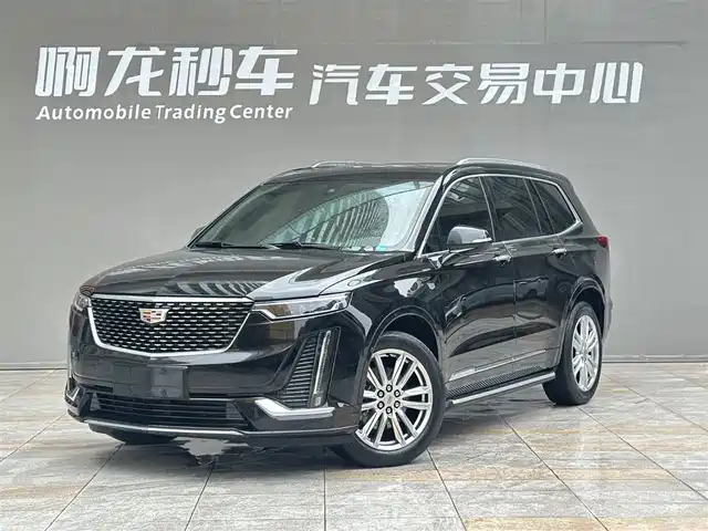 CADILLAC XT6