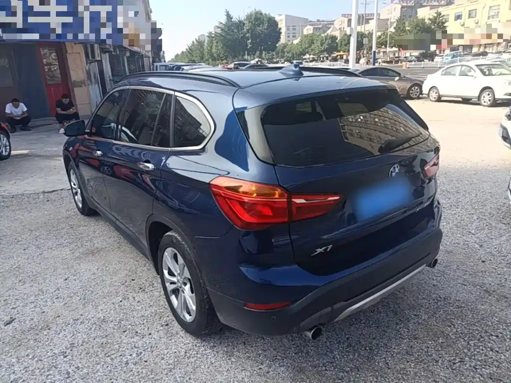 BMW X1 — миниатюра 5