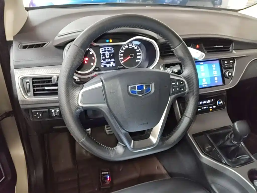 Geely Emgrand GS — миниатюра 11