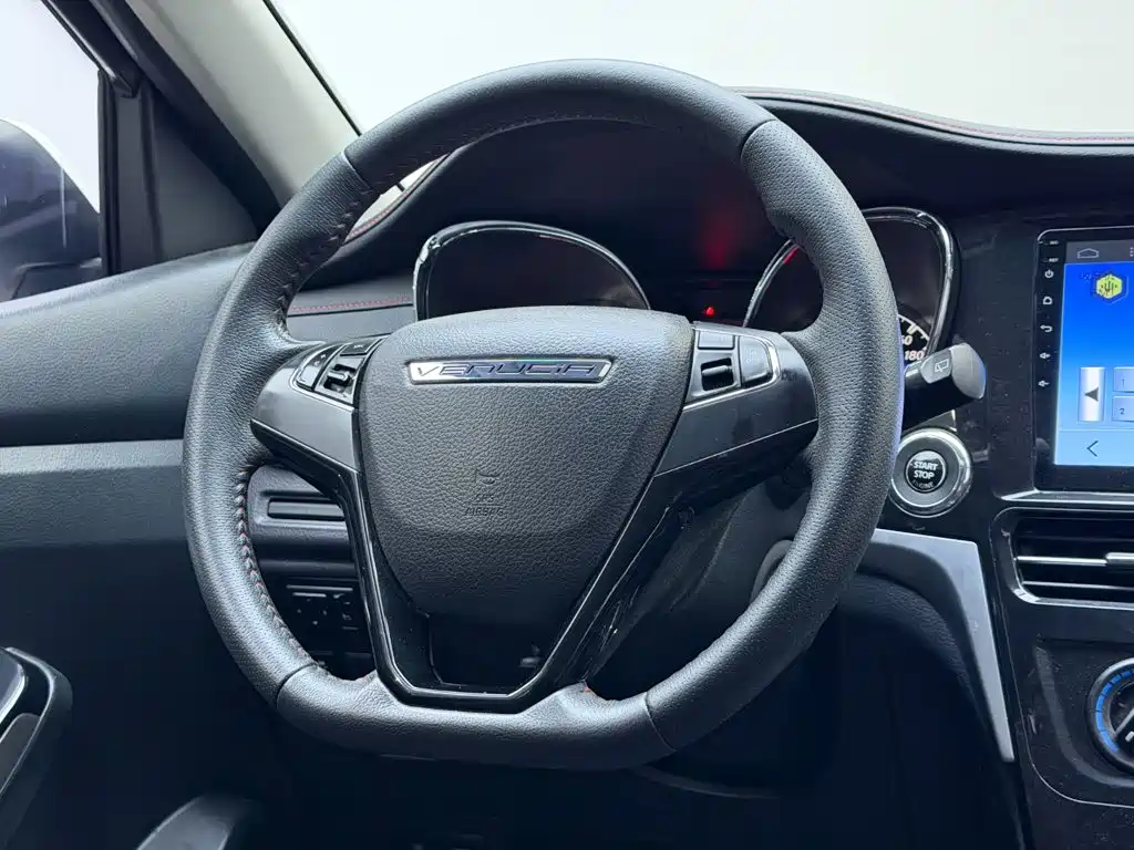 Venucia T70 — миниатюра 9