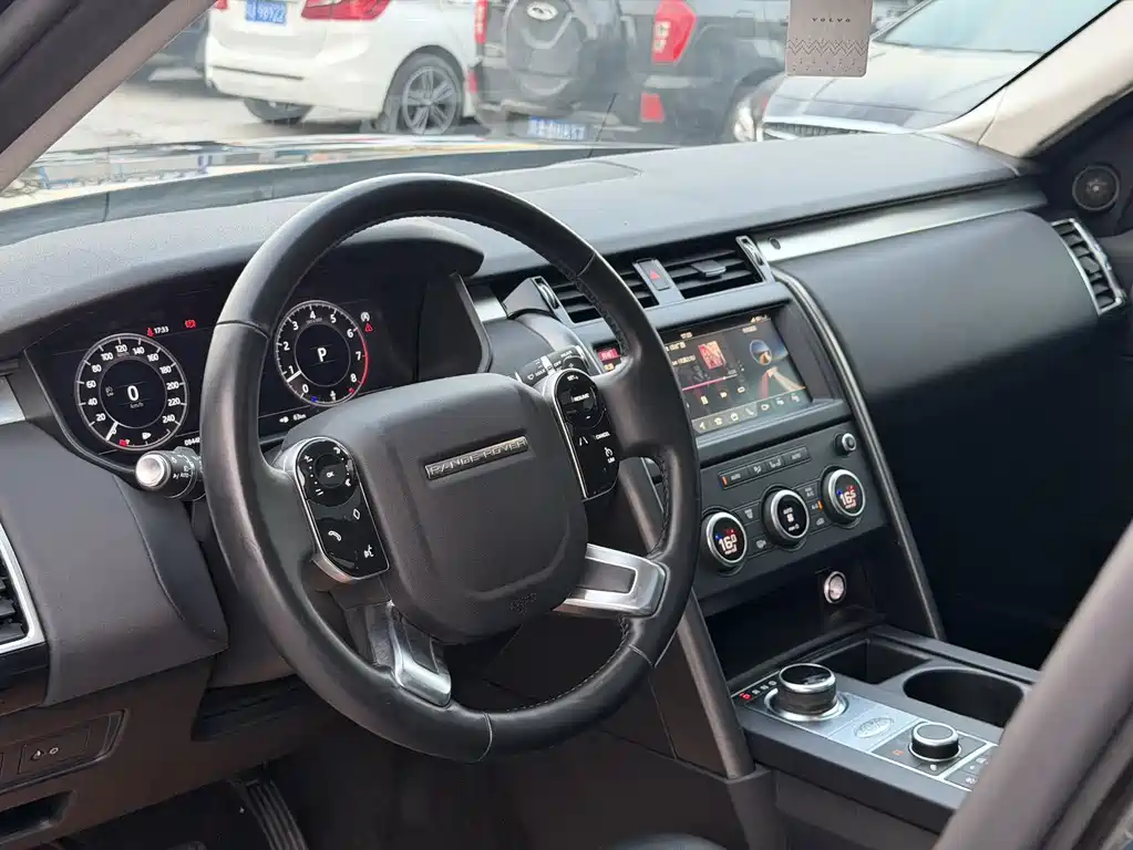 Land Rover Discovery — миниатюра 5