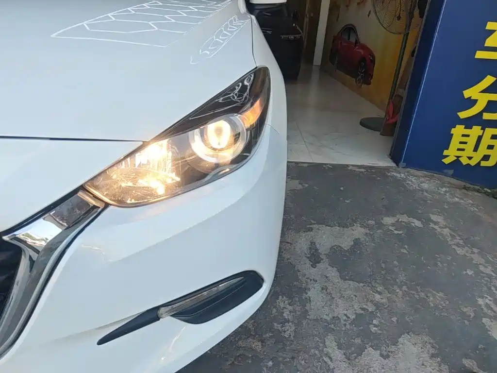 Mazda 3 Axela — миниатюра 24