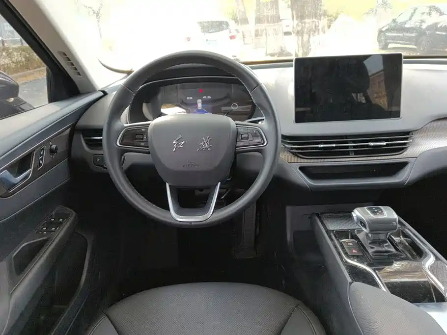Hongqi Hongqi E-QM5 — миниатюра 15