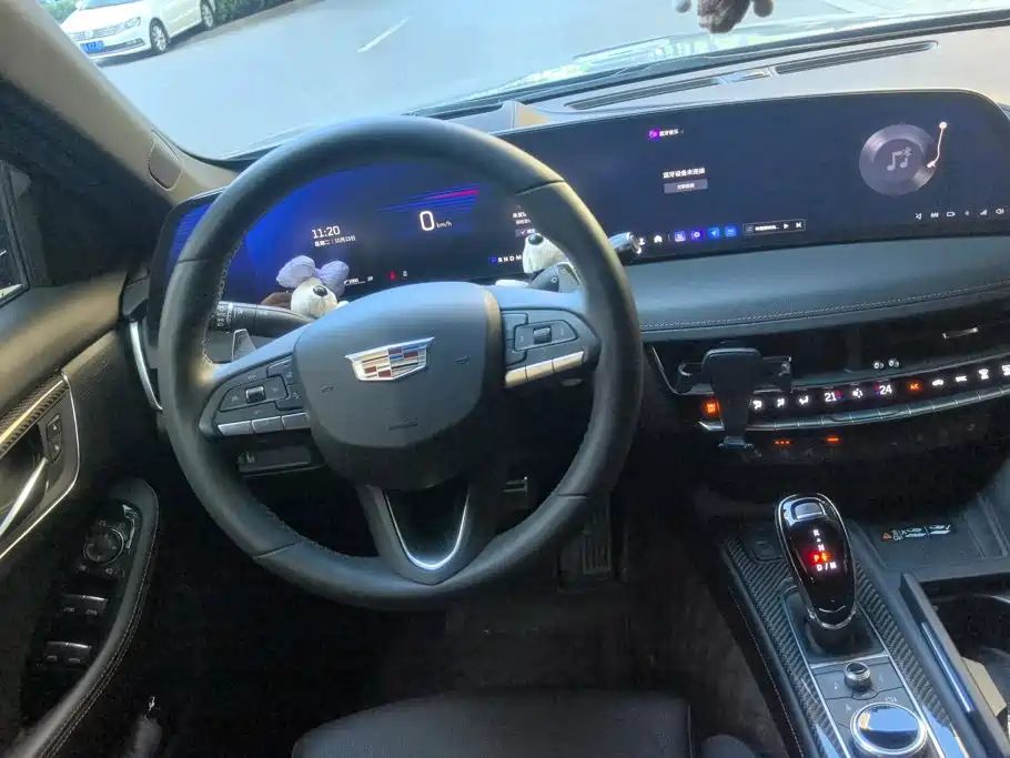 Cadillac CT5 — миниатюра 15