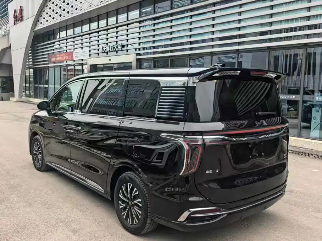 Hongqi Hongqi HQ9 PHEV — миниатюра 16
