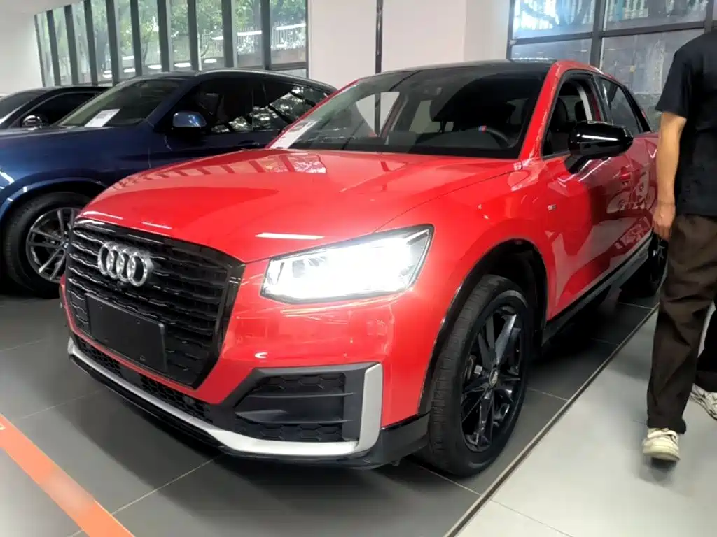 奥迪Q2L 2021款 35 TFSI 进取动感型 2021