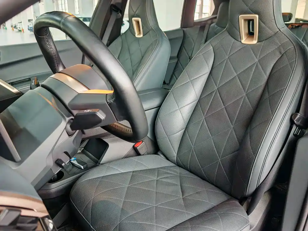 BMW iX — миниатюра 14